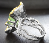 Серебряное кольцо с пренитом 10 карат и синим сапфиром Серебро 925