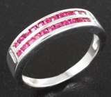 Прелестное серебряное кольцо с пурпурными сапфирами бриллиантовой огранки Серебро 925