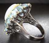 Серебряное кольцо с лунным камнем 10+ карат, голубыми топазами и родолитами Серебро 925