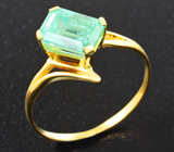 Золотое кольцо с уральским изумрудом 2,12 карата Золото