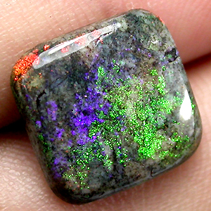 Многоцветный опал 4,52 карат
