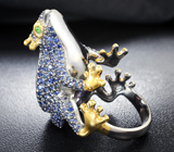 Серебряное кольцо с голубым топазом 12,87 карата, синими сапфирами и цаворитами Серебро 925