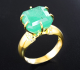 Золотое монументальное кольцо с крупным уральским изумрудом 8,9 карата и бриллиантами Золото