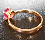 Кольцо с «неоновой» шпинелью 1,14 карата Золото