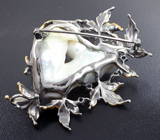 Серебряная брошь с жемчугом 101,18 карата и синими сапфирами Серебро 925