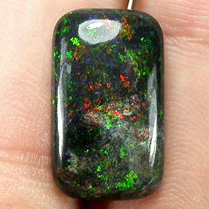 Многоцветный опал 7,65 карат