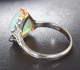 Серебряное кольцо с кристаллическим эфиопским опалом 4,02 карата и сапфирами Серебро 925