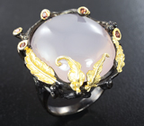 Серебряное кольцо с розовым кварцем и родолитами  Серебро 925