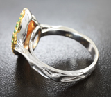 Серебряное кольцо с гессонитом 5,36 карата и цаворитами гранатами