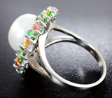Праздничное серебряное кольцо с жемчужиной, изумрудами, диопсидами и разноцветными сапфирами Серебро 925