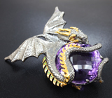 Серебряный кулон «Дракон» с уругвайским аметистом 92,14 карата, сапфирами и цаворитами
