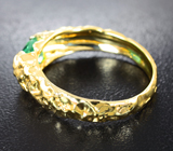 Золотое кольцо с высокой чистоты уральским изумрудом авторской огранки 1,2 карата Золото