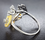 Прелестное серебряное кольцо с цитринами и резным перламутром Серебро 925