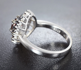 Симпатичное серебряное кольцо с мозамбикскими гранатами Серебро 925