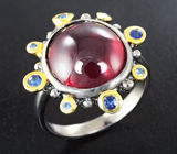 Серебряное кольцо с рубином 9,48 карата и синими сапфирами Серебро 925