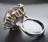 Серебряное кольцо с резным аметрином 49,49 карата и цаворитами