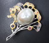 Серебряная брошь с жемчужиной барокко 27,9 карата, аметистом, родолитом и разноцветными сапфирами Серебро 925