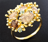 Золотое кольцо c уральскими александритами 3,3 карата, зелеными сапфирами и бриллиантами Золото