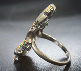 Серебряное кольцо с аммолитом аммонита, изумрудами и сапфирами