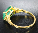 Золотое кольцо с уральскими изумрудами 2,97 карата Золото