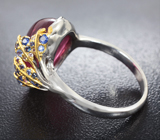 Серебряное кольцо с рубеллитом турмалином 6,41 карата и синими сапфирами Серебро 925