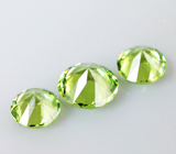 Набор из 3 уральских демантоидов 0,52 карата 