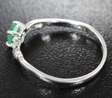 Прелестное cеребряное кольцо с изумрудом Серебро 925