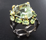 Серебряное кольцо с зеленым аметистом авторской огранки 8+ карат и перидотами Серебро 925