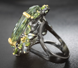Серебряное кольцо с зеленым аметистом 35+ карат, перидотами и голубыми топазами Серебро 925
