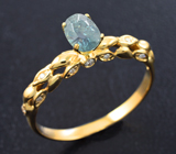 Золотое кольцо с уральским александритом 0,59 карата и бриллиантами! Отличная смена цвета Золото