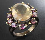 Серебряное кольцо с флюоритом и родолитами