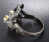 Серебряное кольцо с ограненным эфиопским опалом, родолитами гранатами и синими сапфирами Серебро 925