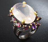 Серебряное кольцо с розовым кварцем 22+ карат, аметистами и родолитами Серебро 925