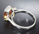 Серебряное кольцо с гессонитом 4,47 карата и цаворитами Серебро 925