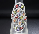 Праздничное серебряное кольцо с разноцветным кубиком циркония