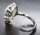 Серебряное кольцо с кристаллическим эфиопским опалом 3,85 карата и падпараджа сапфирами Серебро 925