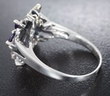 Симпатичное серебряное кольцо с марказитами