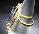 Золотое кольцо с крупным насыщенным кабошоном танзанита 11,45 карата и бриллиантами Золото