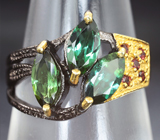 Серебряное кольцо с неоново-зелеными турмалинами и родолитами Серебро 925