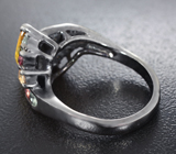 Праздничное серебряное кольцо с крупным желтым и разноцветными сапфирами Серебро 925