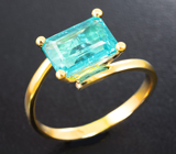 Золотое кольцо с «неоновым» апатитом 2,54 карата Золото