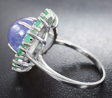 Замечательное серебряное кольцо с танзанитом и изумрудами Серебро 925