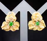 Золотые массивные серьги с уральскими сочно-зелеными демантоидами гранатами 0,8 карата и бриллиантами Золото