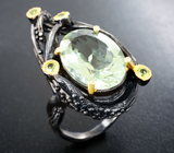 Серебряное кольцо с зеленым аметистом 12+ карат и перидотами