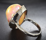 Серебряное кольцо с крупным кристаллическим эфиопским опалом 19,87 карата и разноцветными сапфирами Серебро 925
