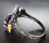 Серебряное кольцо с аметистом, голубым топазом и родолитами Серебро 925