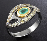 Серебряное кольцо с ярким изумрудом и желтыми сапфирами Серебро 925