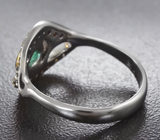 Серебряное кольцо с ярким изумрудом и желтыми сапфирами Серебро 925