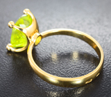 Золотое классическое кольцо c сочно-зеленым сфеном 3,83 карата Золото