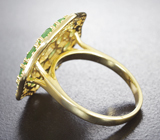 Превосходное серебряное кольцо с цаворитами  Серебро 925